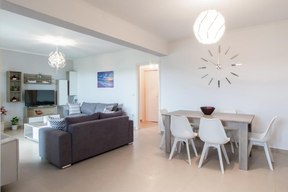 Panorama Apartment Apolpaina Ngoại thất bức ảnh